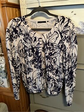 Daisy Fuentes Cream Cardigan with Navy Butterfly Print